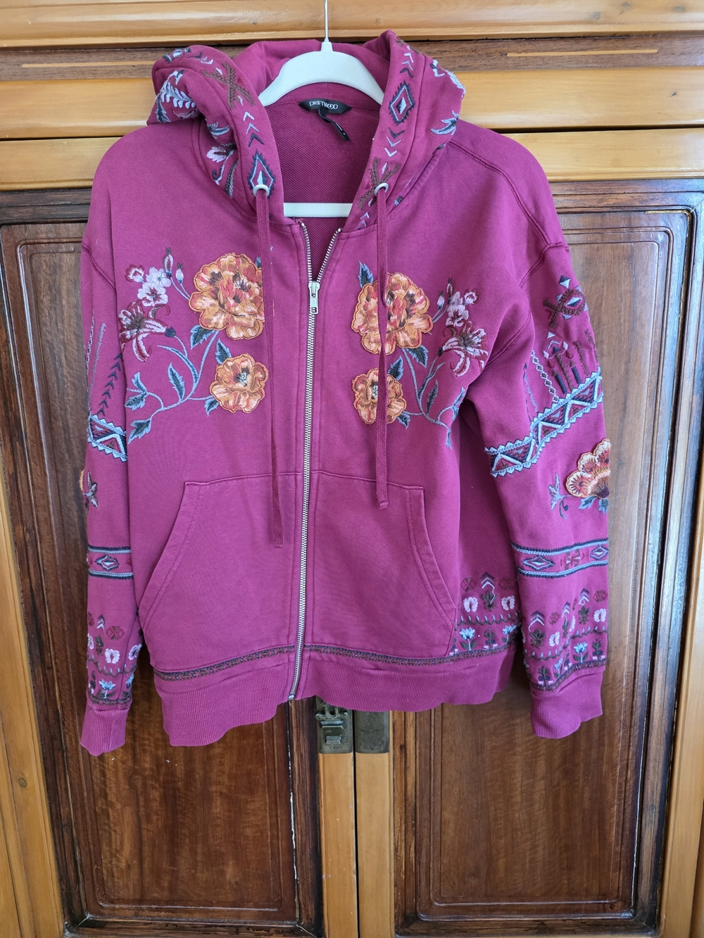 Driftwood Embroidered Floral Zip-Up Teddy Hoodie - Berry Size M $50